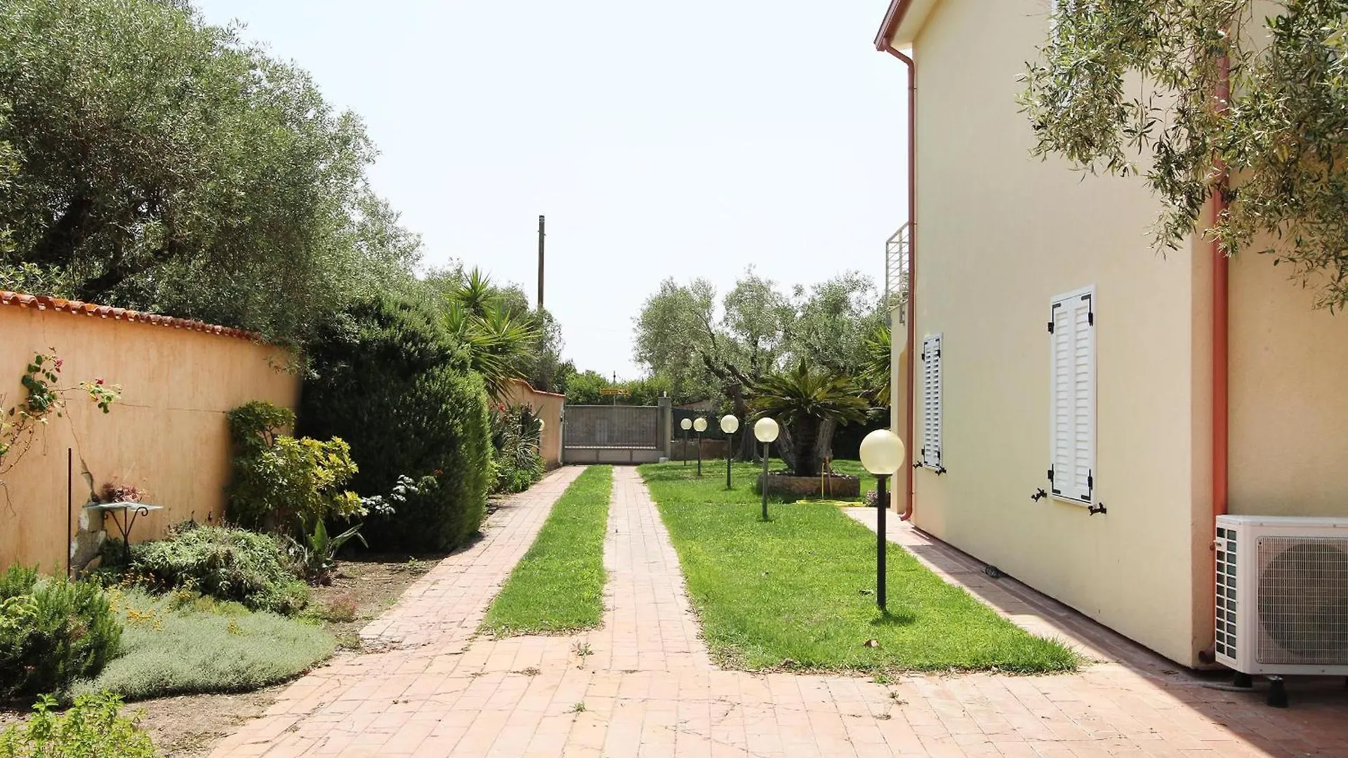 Villa Sa Marchesa Solanas  Itália